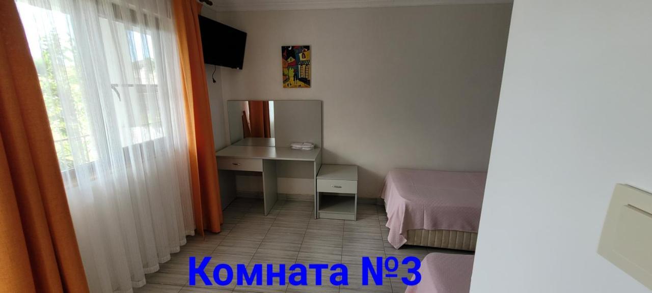 Apsa Butik Hotel Sukhumi Exterior photo
