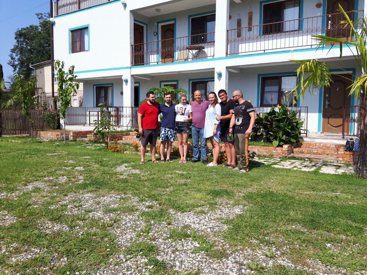 Apsa Butik Hotel Sukhumi Exterior photo